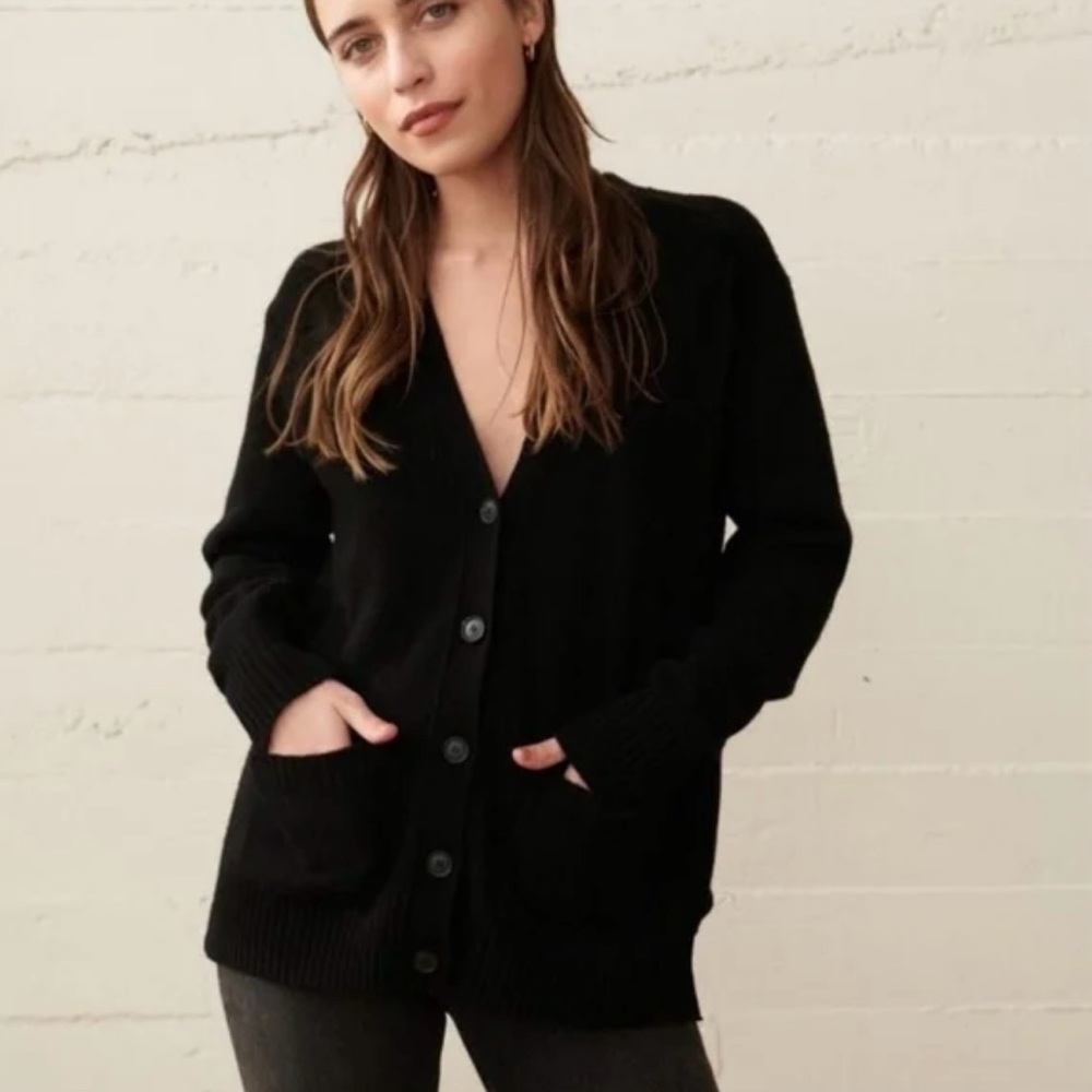 NWOT Jenni Kayne Everyday Wool Cashmere Blend Black Cardigan Sweater Sz M